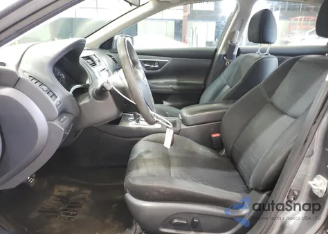 2017 Nissan Altima 2.5 z USA, uszkodzony, nr VIN 1N4AL3AP5HC484367